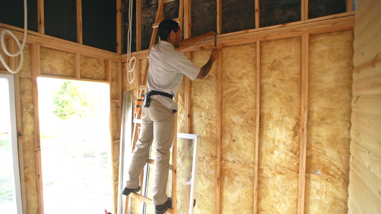 Best Attic Insulation Installation  in Beachwood, OH